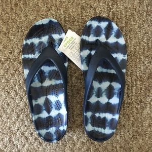 Women croc flip flop tie dye
